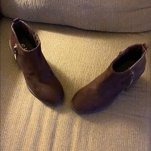 Boots for women